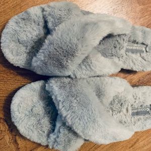 Koolaburra by UGG slippers!